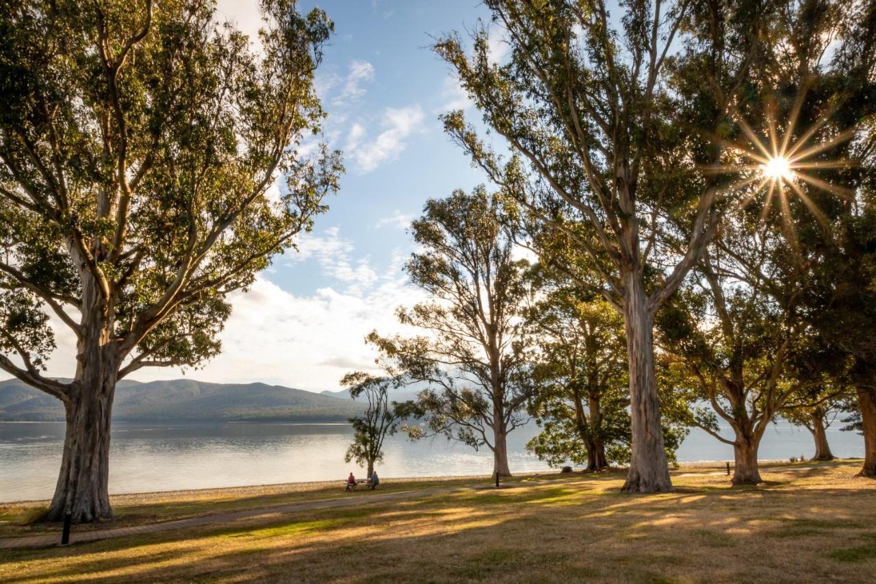 Hop, Skip And Jump To The Lake - Te Anau House Exterior photo