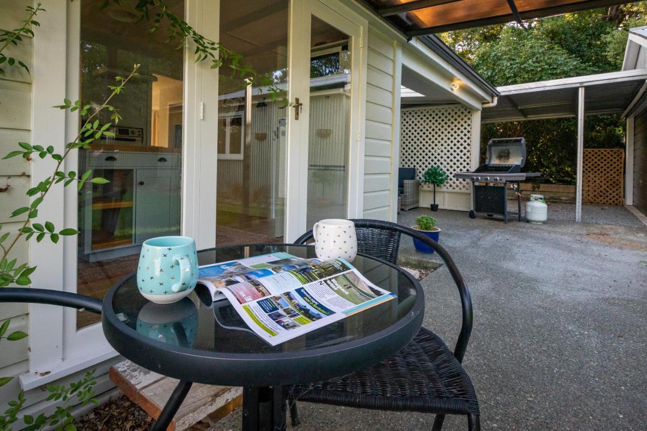 Hop, Skip And Jump To The Lake - Te Anau House Exterior photo